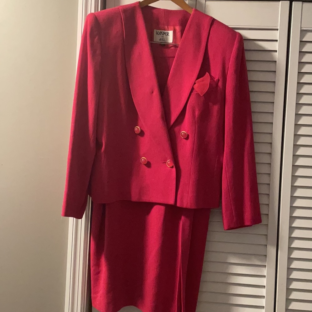 2 piece blazer and skirt
